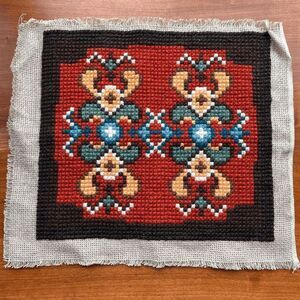 Vintage Hand-Stitched Needlepoint Tapestry Panel – Bold Geometric Floral